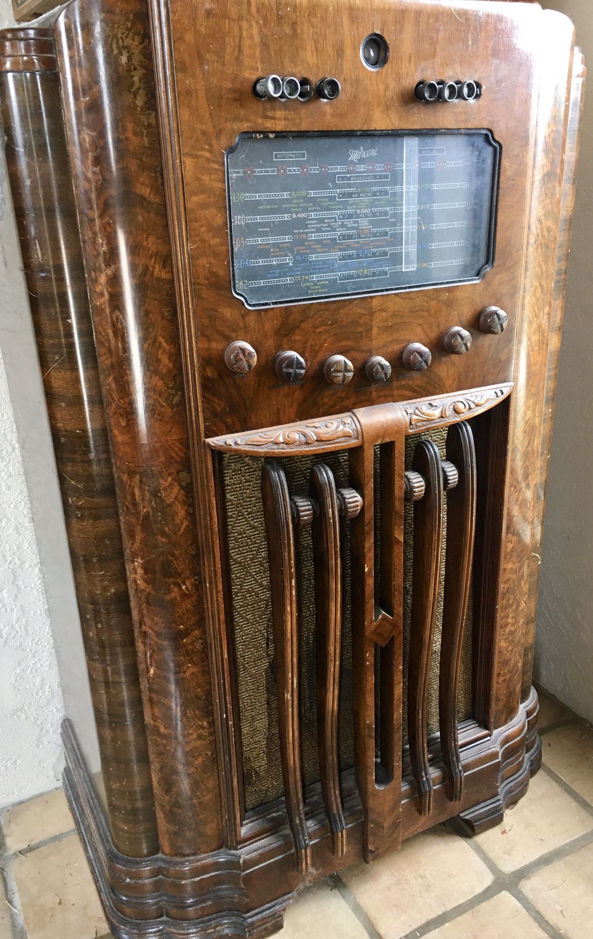 Antique Radio