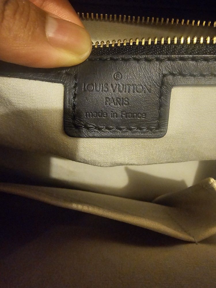 Authentic Louis Vuitton Hand Bag