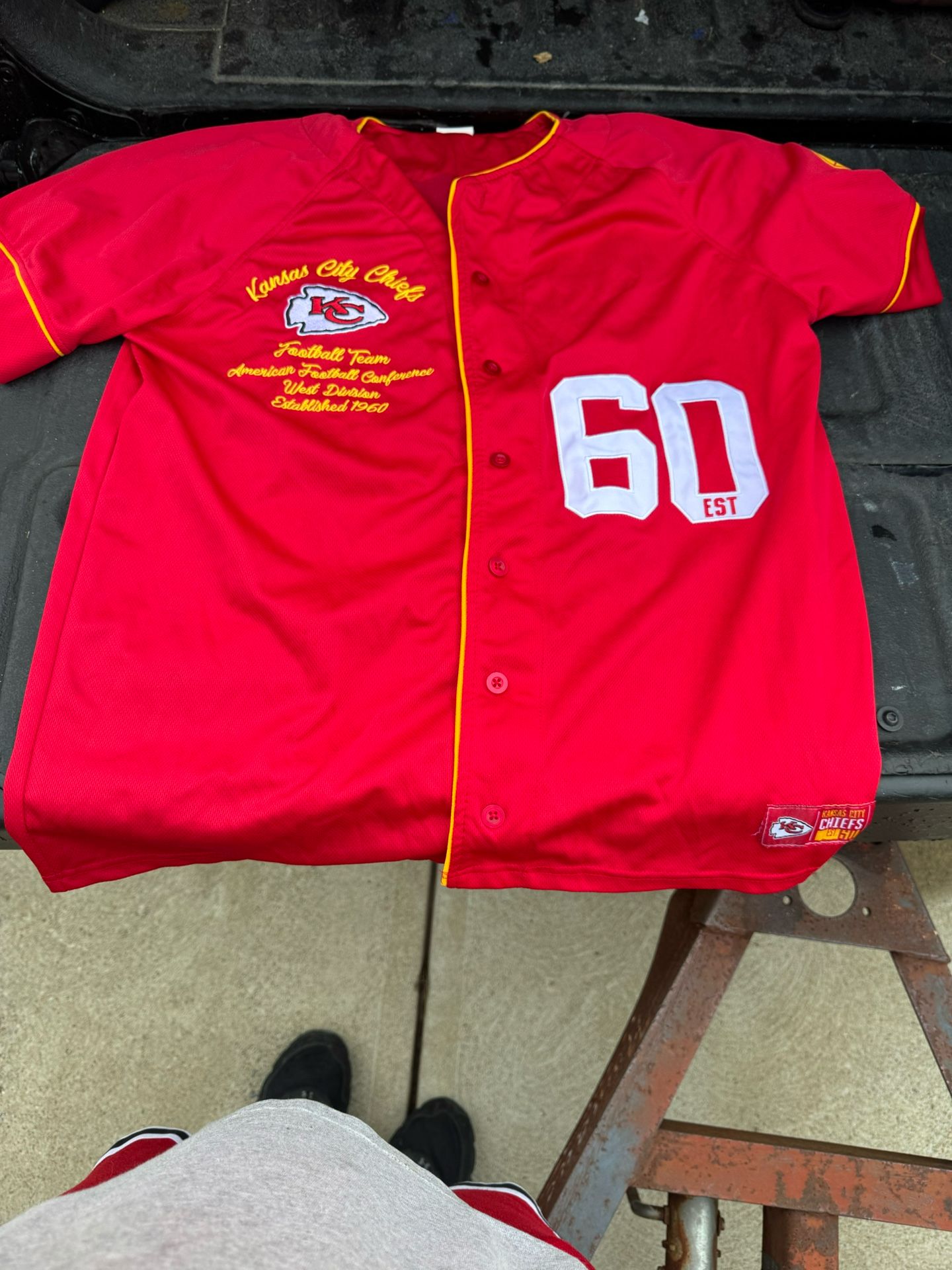 Kansas City Chiefs “EST 60” Red Sports Jersey with Yellow Trim. Size Medium