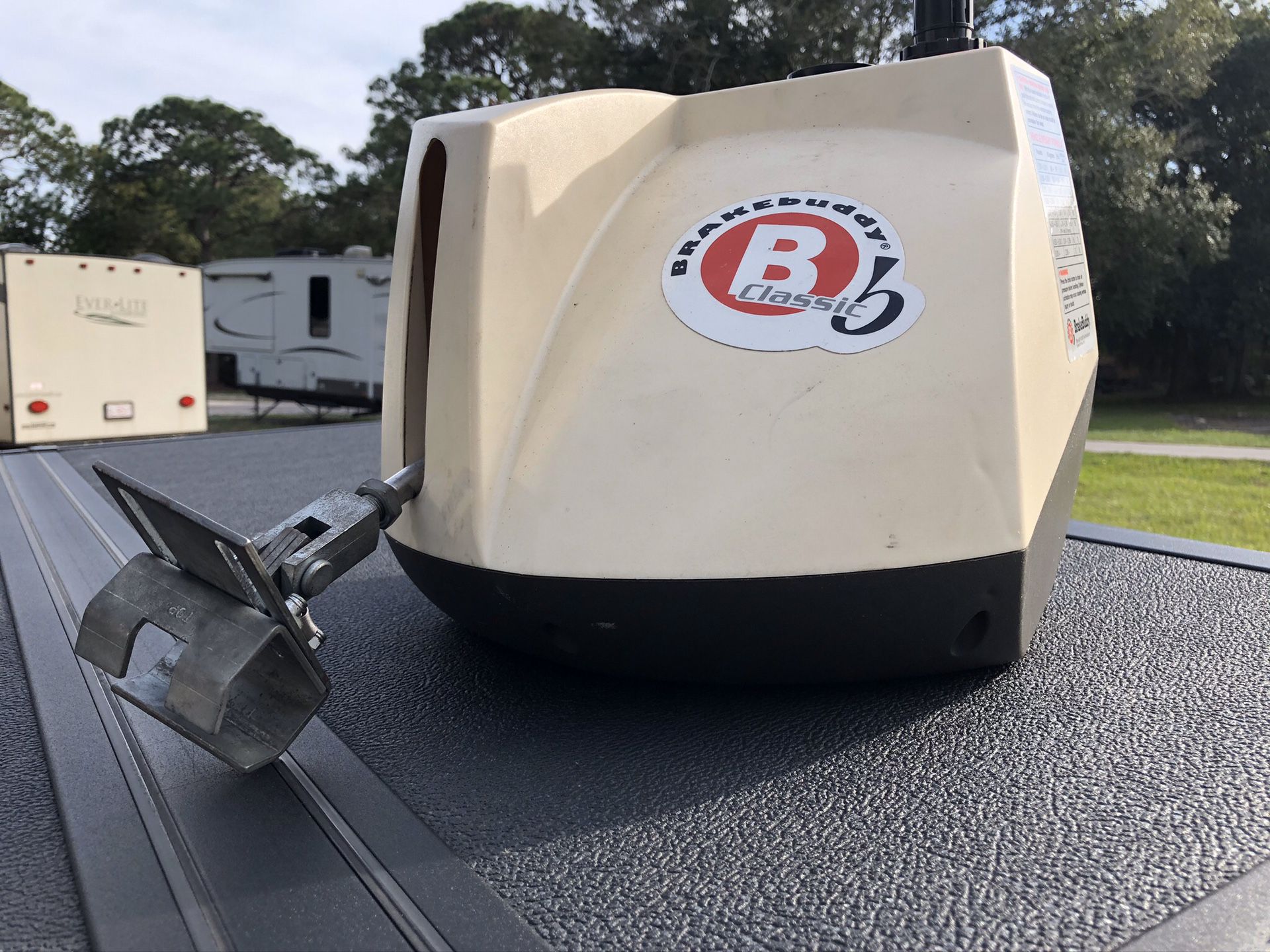 Brake Assist for towed vehicle. Work's great. Brake Buddy B Classic RV Trailer Camping Towing Braking System
