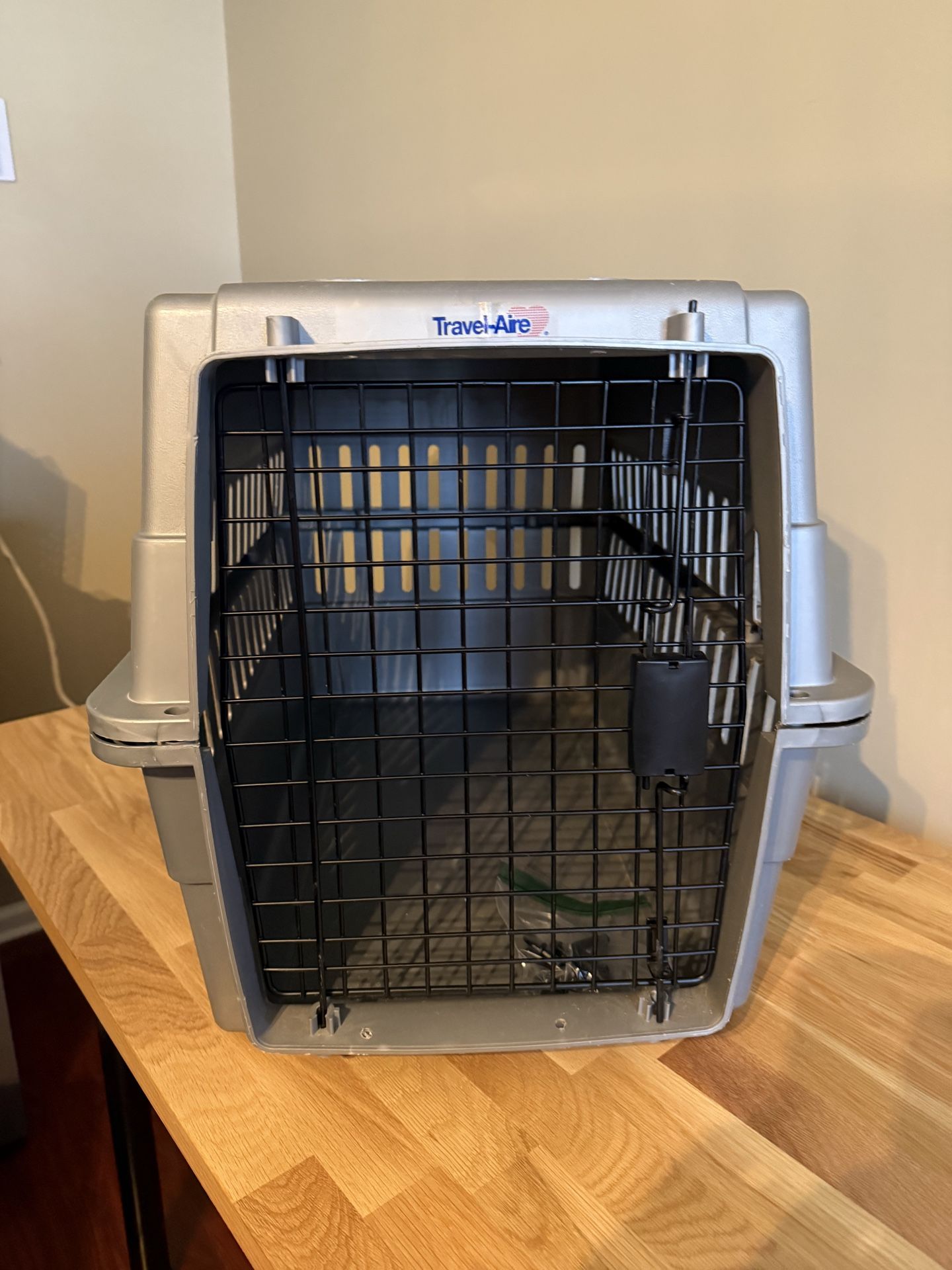 Dog Cat Animal Pet Kennel Carrier Crate