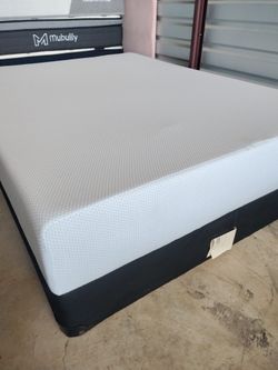 Queen memory foam