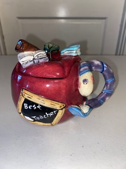 Blue Sky Clayworks Heather Goldminc Apple Teacher Mug W/Lid Worm Handle DAMAGED