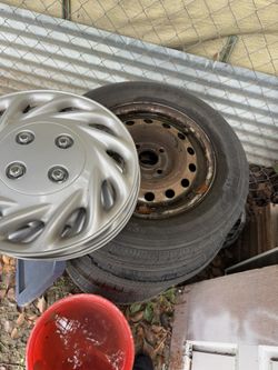 1993 Honda Civic DX Stock Rims