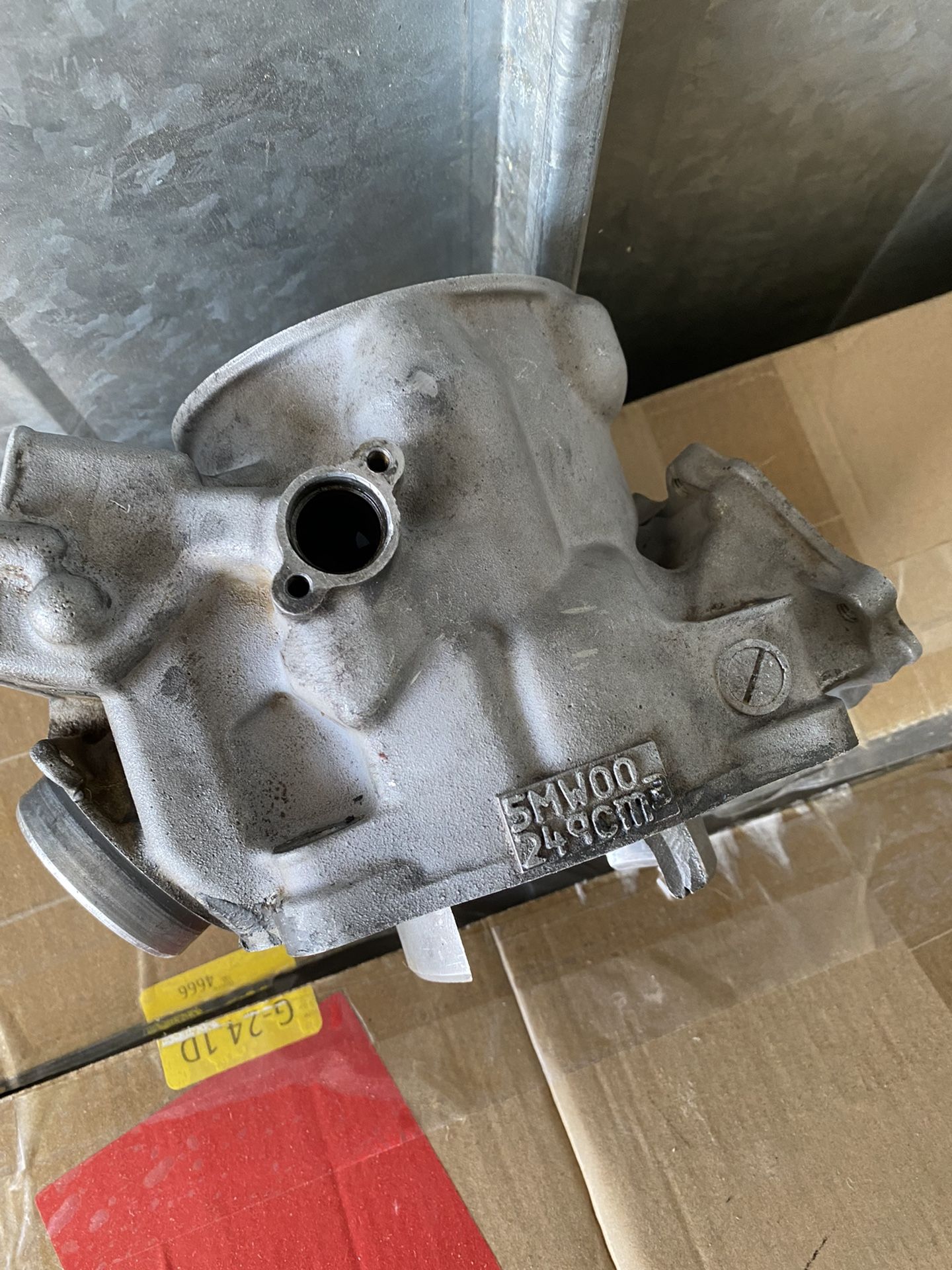 YAMAHA YZ250 Cylinder Head for Sale in Phoenix, AZ OfferUp