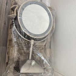 New Conair LED Makeup Mirror