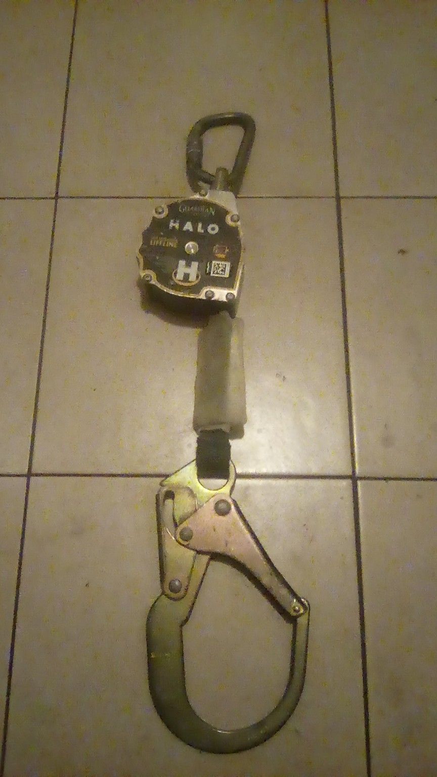 Guardian Fall Protection Halo Self Retracting Lifeline