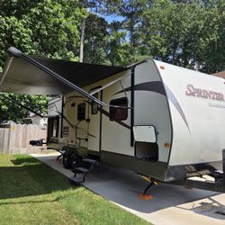 2016 Keystone Sprinter Campfire Edition 26RB