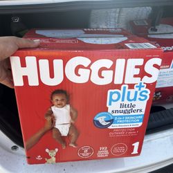DIAPERS CHEAP BRAND NEW!