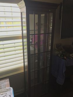 Curio cabinet