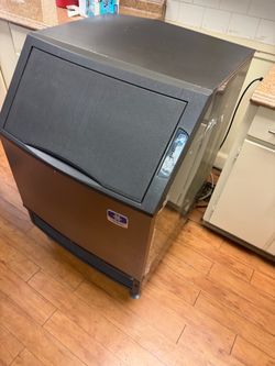 Manitowoc Ice-Maker For Sale and Pickup