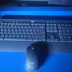 Logitech keyboard and mouse for sale. Great Condition! $15.00 obo