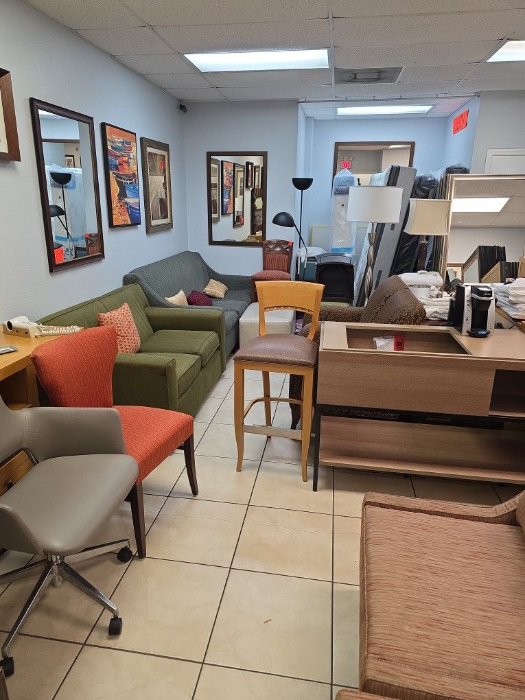 Furniture Sale Liquidation...cheapest Prices