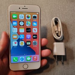 iPhone 8 - UNLOCKED - Like New  