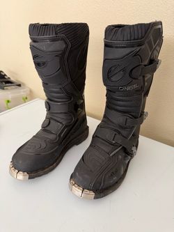 Youth riding boots