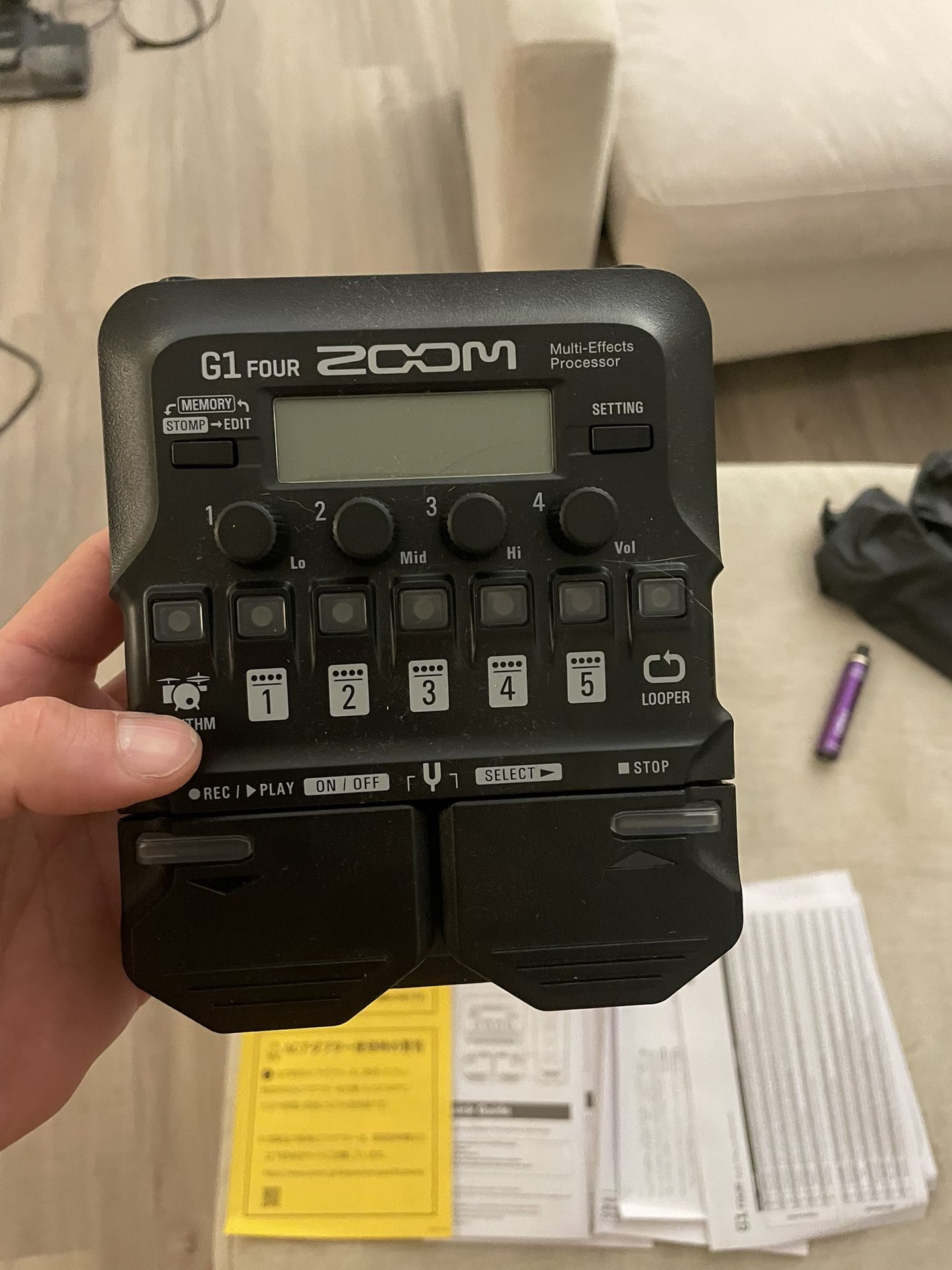Zoom G1 Four