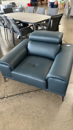 Abysson couch