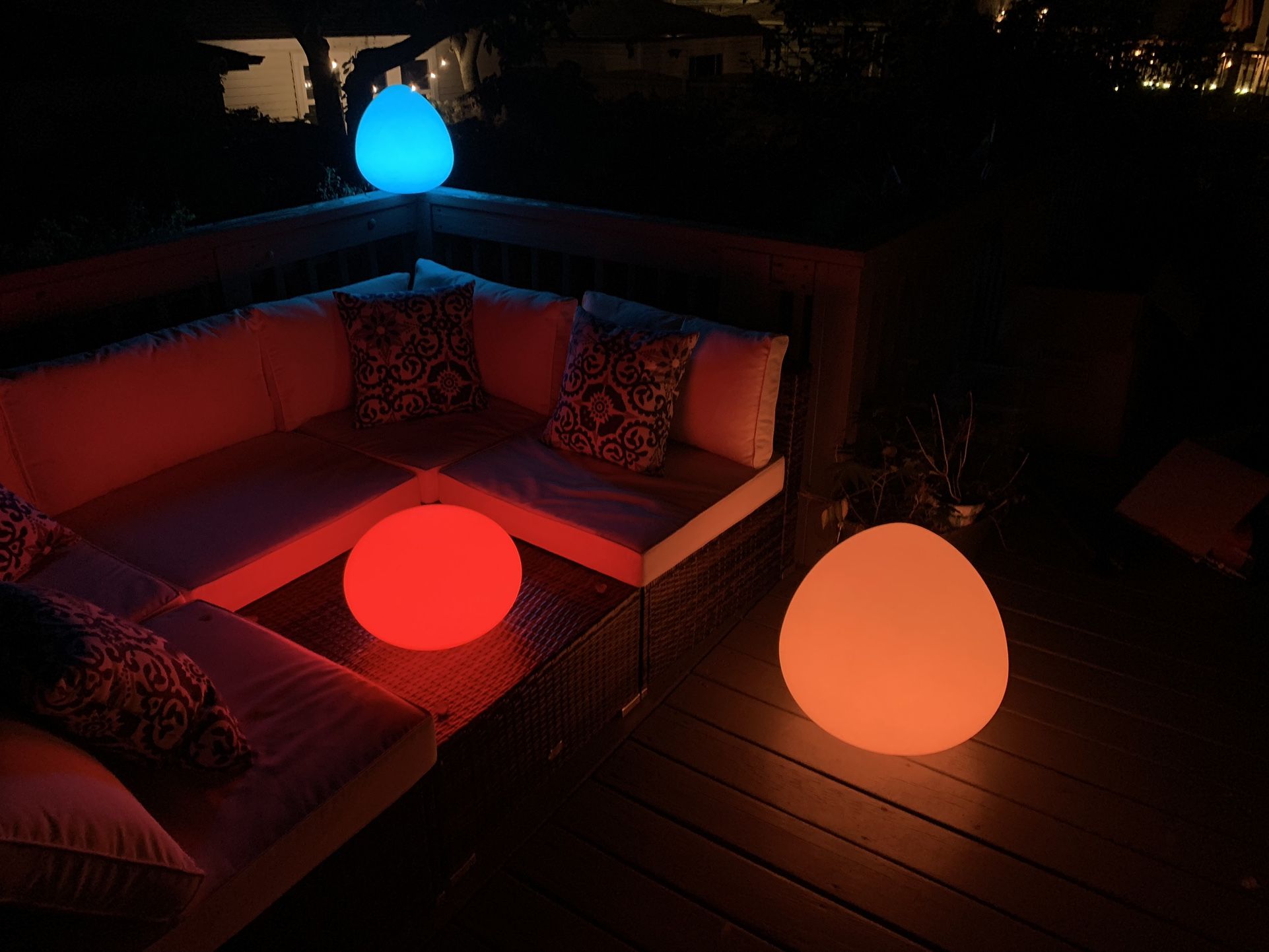 Large Outdoor Event / Halloween Decoration Feature 10-20” Ball LED Lighting by Smart & Green