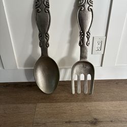 Giant Form And Spoon 