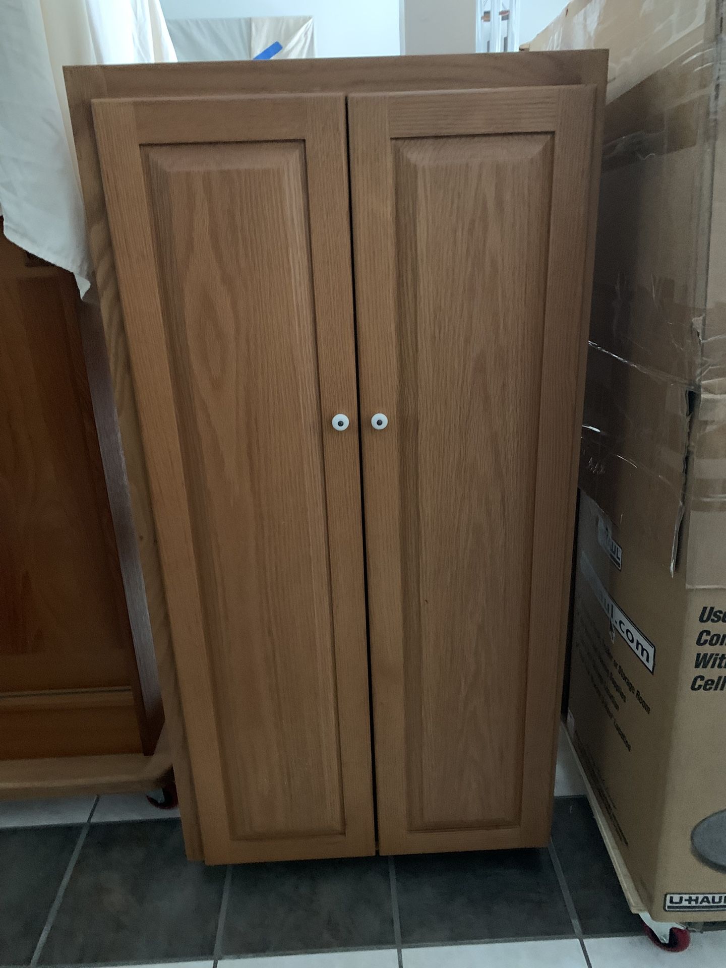 Solid Oak Caninet