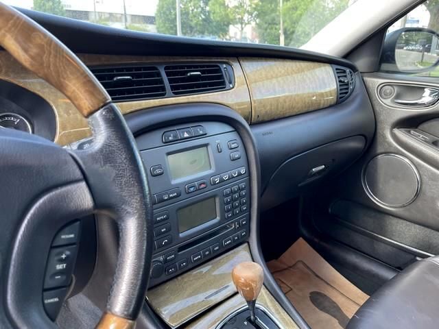 2004 Jaguar X-Type