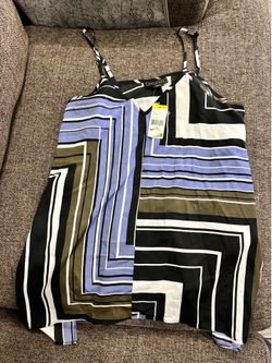 $2 XS brand new! Top