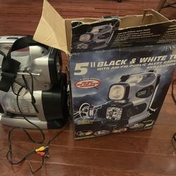 5" Black & White TV w/ AW/FM/public Alert Radio And Lantern