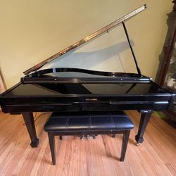 Suzuki GP-3 Mini Gran Digital Piano 