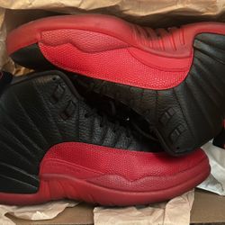 Air Jordan Retro 12 Flu Game “size 8” 