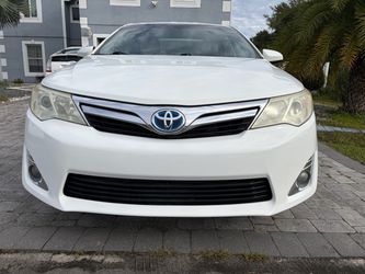 TOYOTA CAMRY HYBRID 2012
