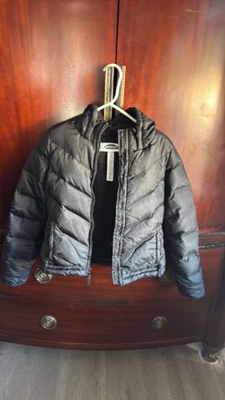 Used old navy snow sweater