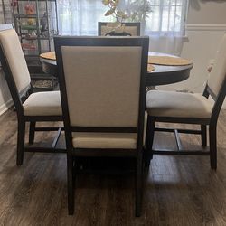 Dinning table