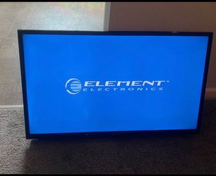 40inch TV for Sale with Mount (Not a Smart TV)