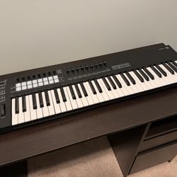 Novation Launchkey 61 MK3 61-key Keyboard Controller