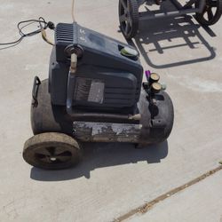 Blue hawk 8 Gallon Air Compressor 