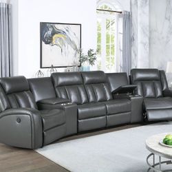 New Power Theatre Sectional Couch! Free Delivery 🚚! 