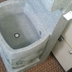 New Flower Print Bottom Two Tier Fountain Very Detailed High Quality Masterpiece Very Detailed 2nel8