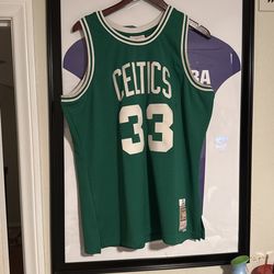 Larry Bird jersey 