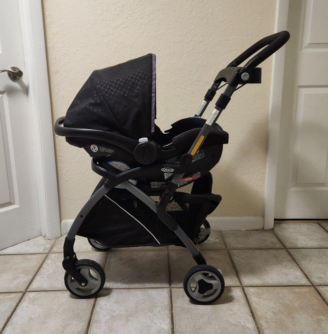 Graco Stroller and Baby Seat