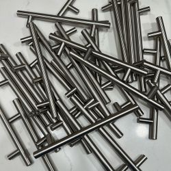 SILVER KITCHEN CABINET HARDWARE