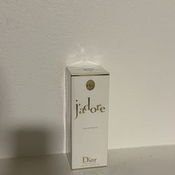 Jadore Dior women’s perfume