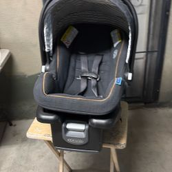 Graco Infant Car Seat