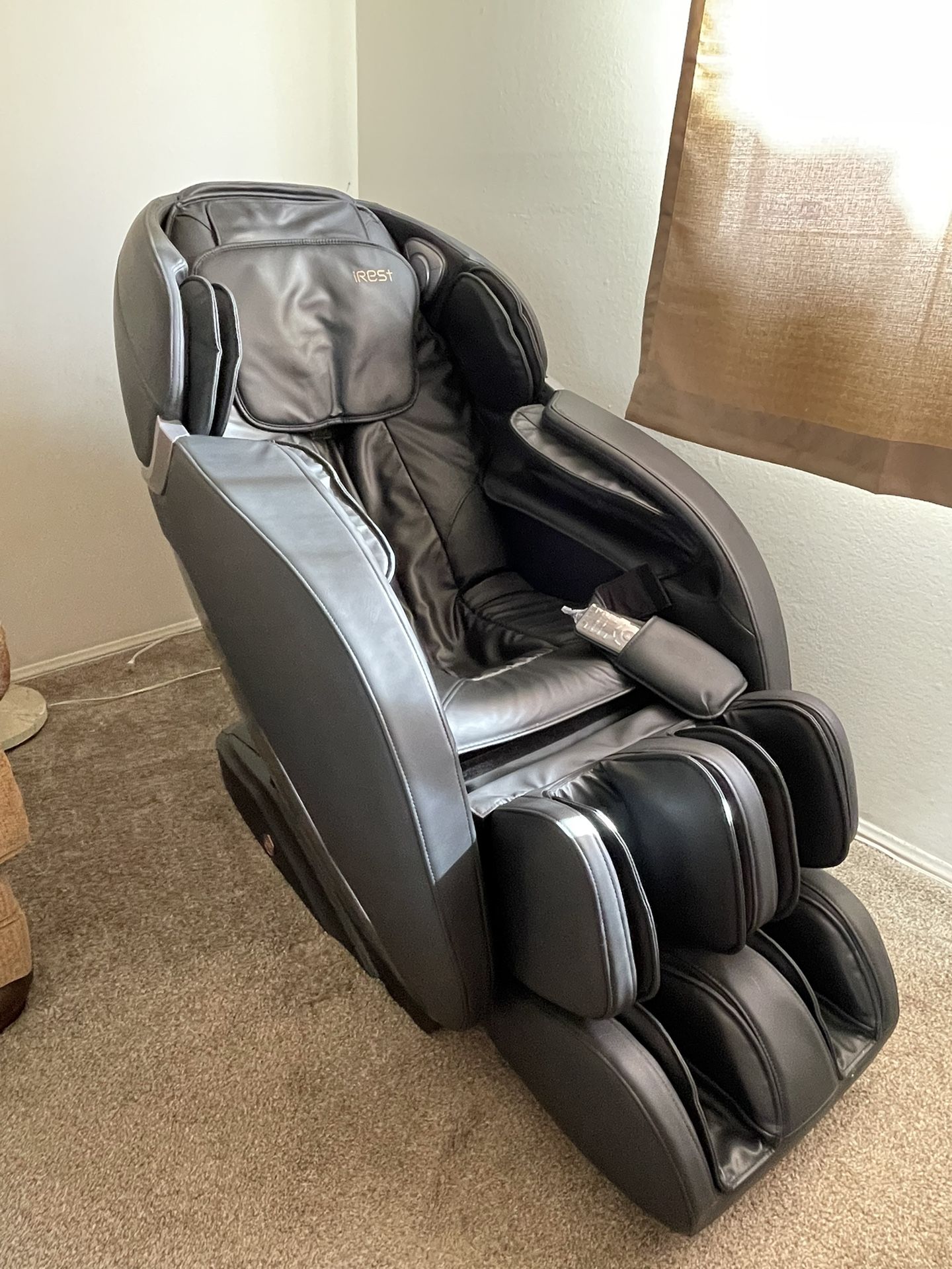 iRest SL Track Massage Chair - A303