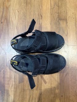 Doc martens platform sandals