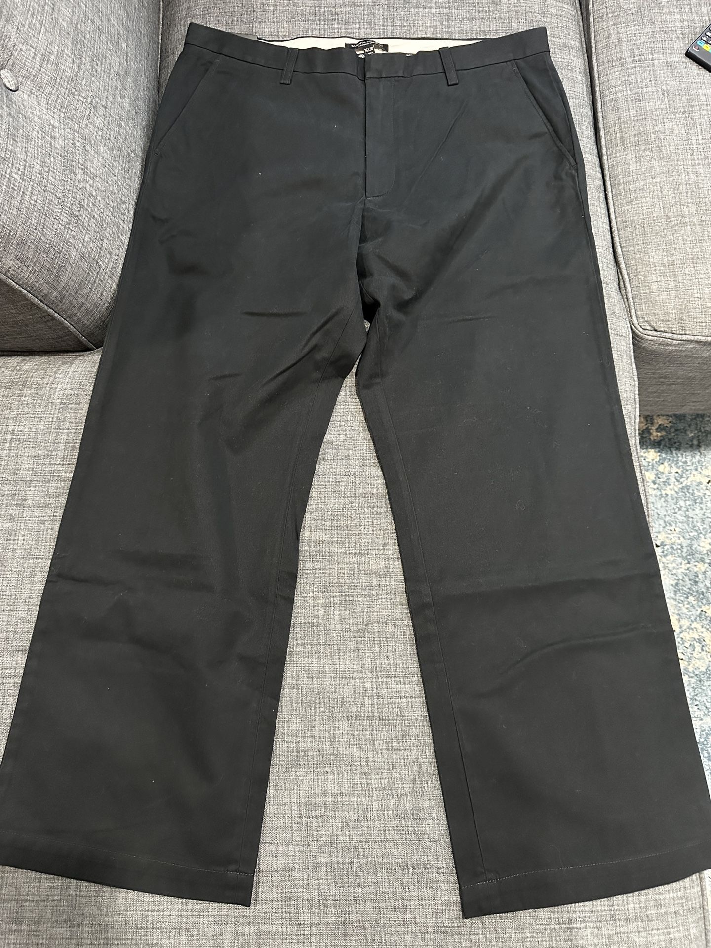 Brand new Banana Republic Chino
