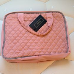 Marika Pink Quilted Hanging Travel Toiletry Bag