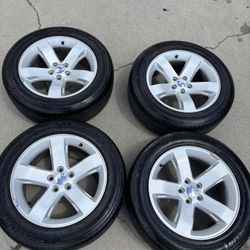 Rims and tires dodge challenger