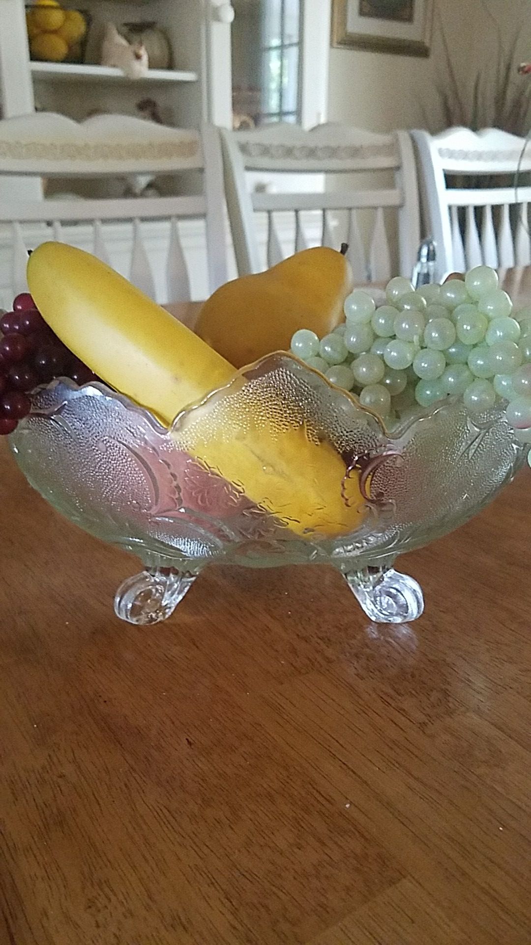 Fruit bowl and fake fruit