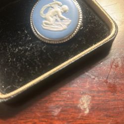 Edgewood Sterling silver cameo