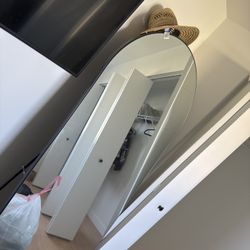 55’ Samsung Curve Tv & Mirror